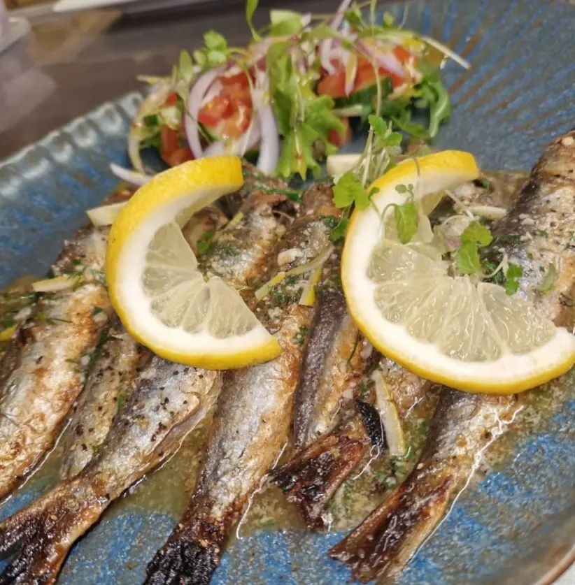 Sardines and lemon